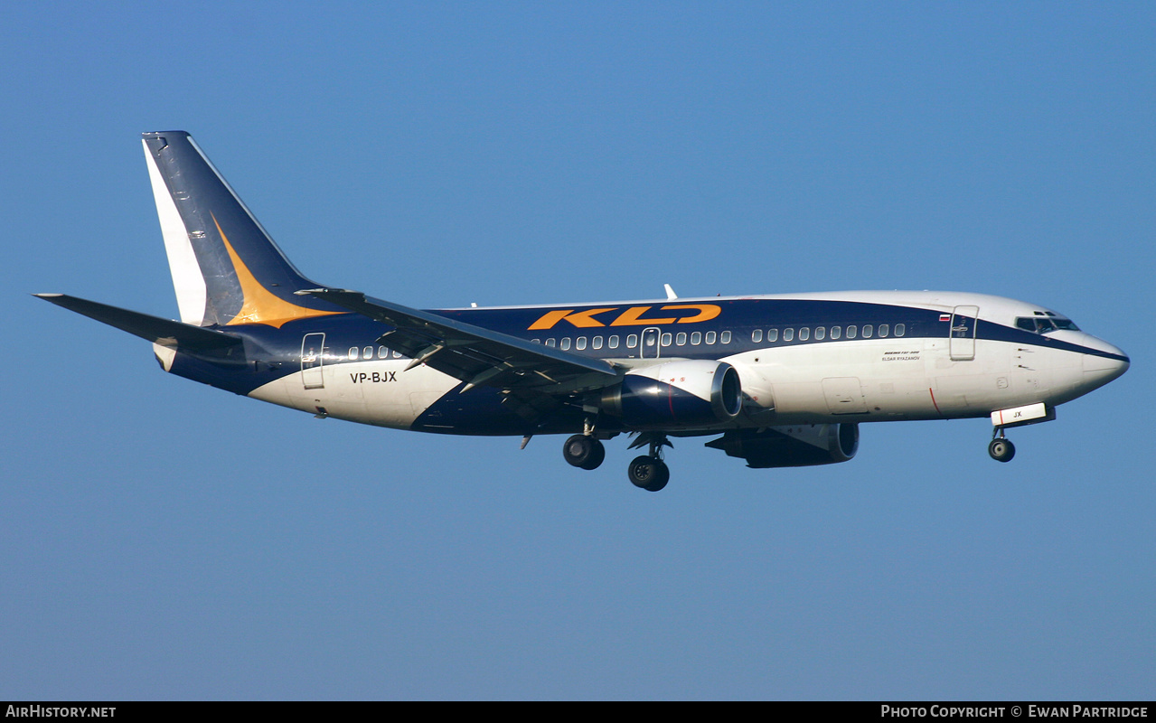 Aircraft Photo of VP-BJX | Boeing 737-301 | KD Avia | AirHistory.net #495798