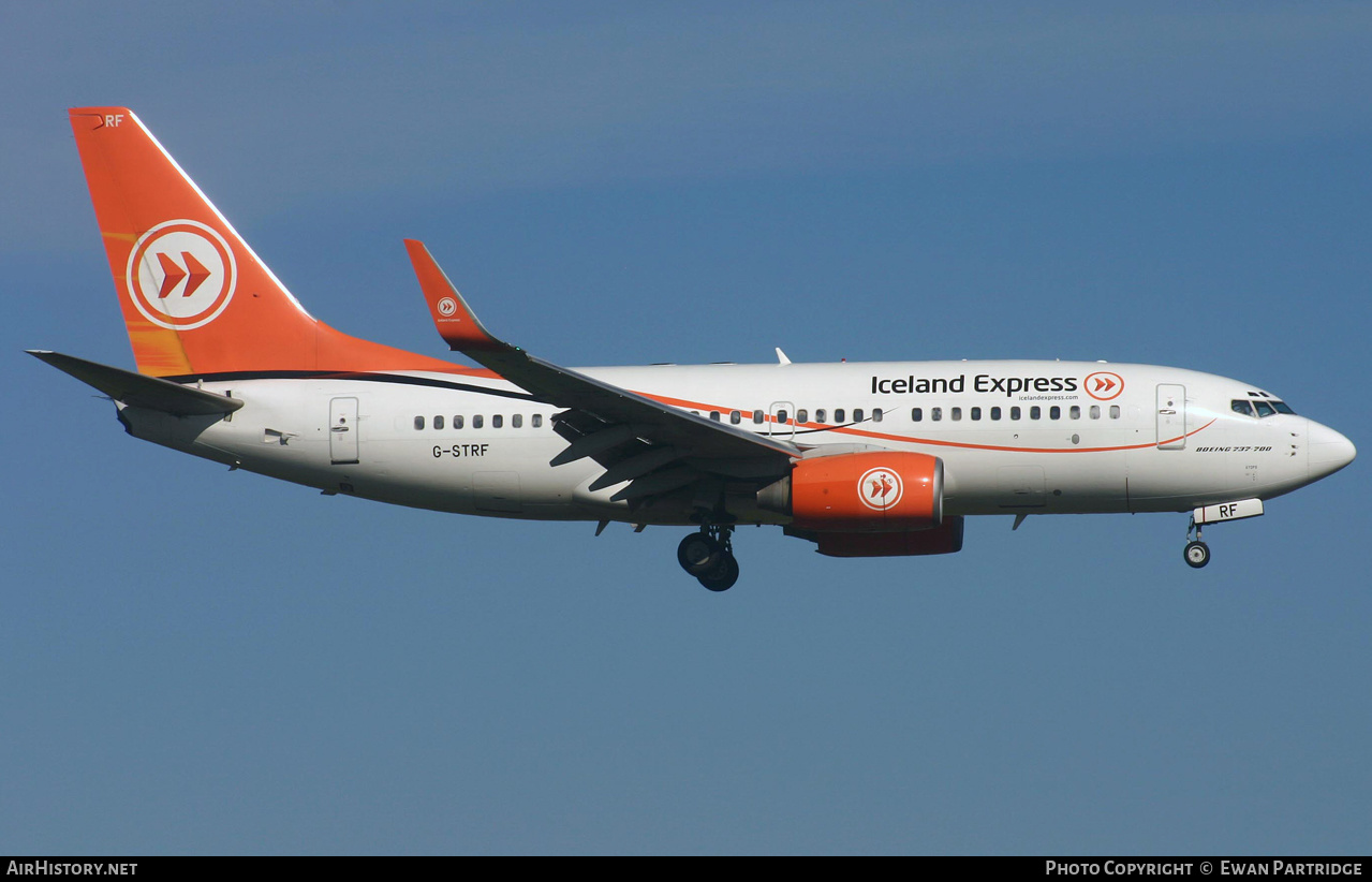 Aircraft Photo of G-STRF | Boeing 737-76N | Iceland Express | AirHistory.net #495821