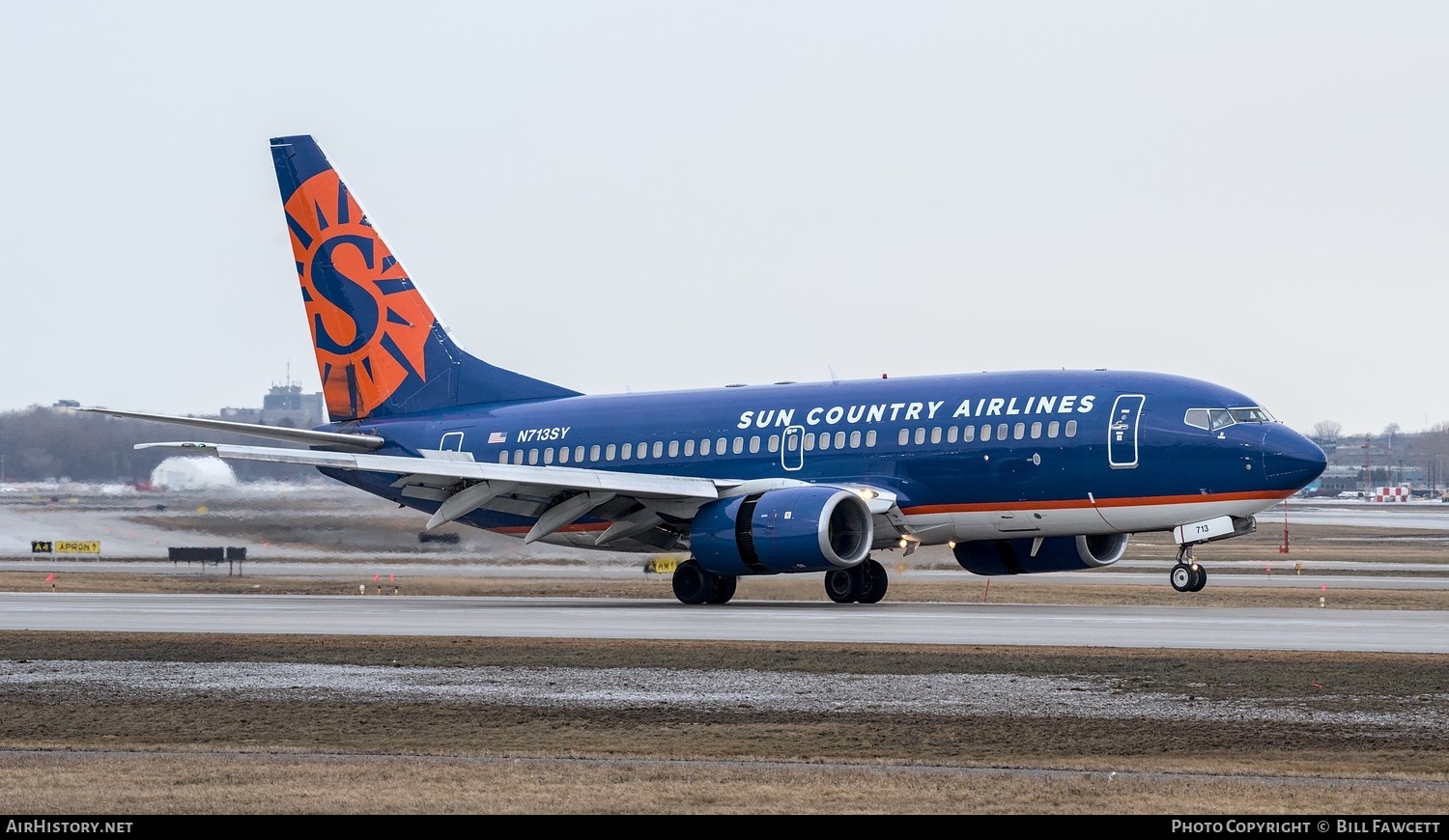 Aircraft Photo of N713SY | Boeing 737-7Q8 | Sun Country Airlines | AirHistory.net #495872