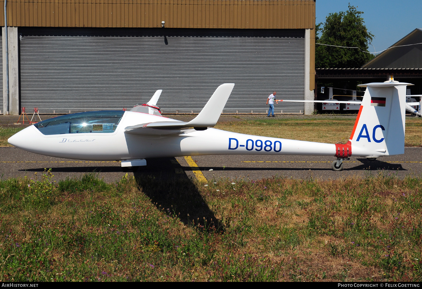 Aircraft Photo of D-0980 | Schempp-Hirth Discus CS | AirHistory.net #496019