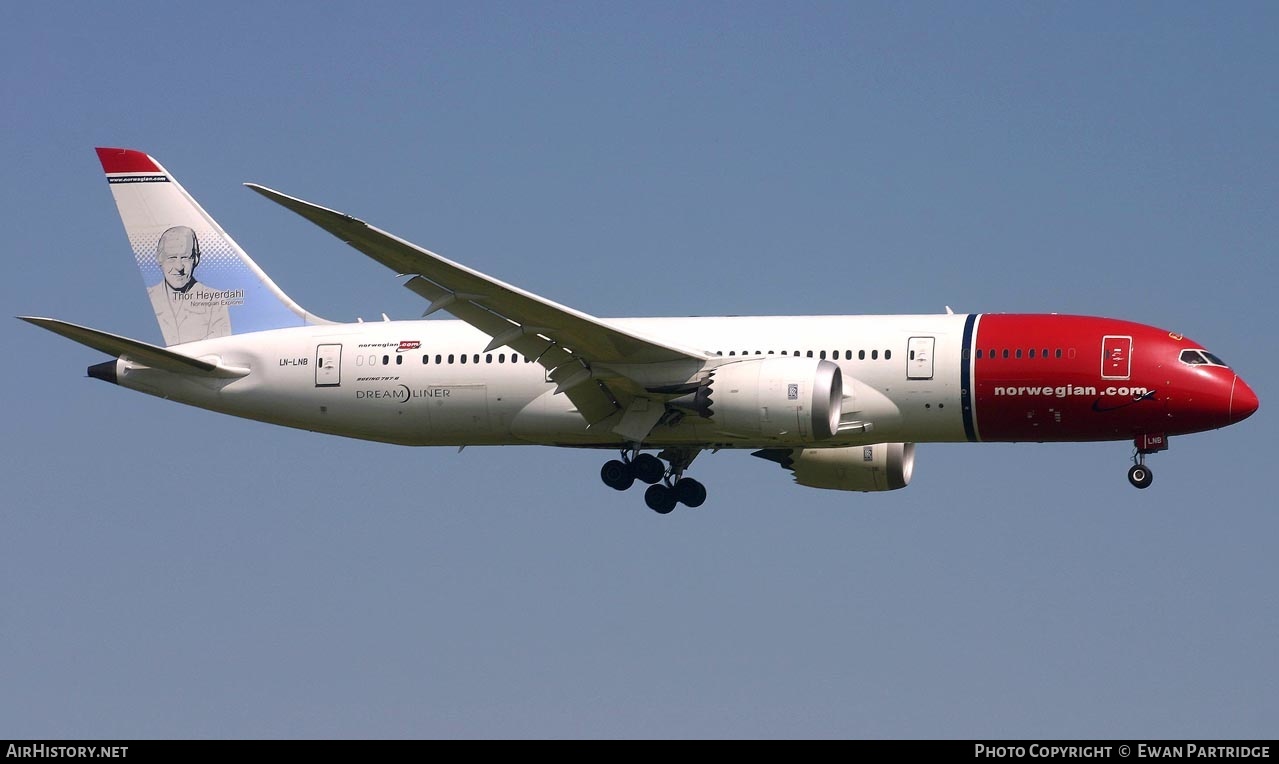 Aircraft Photo of LN-LNH | Boeing 787-8 Dreamliner | Norwegian | AirHistory.net #496021