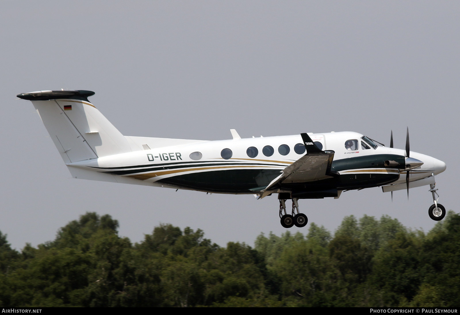 Aircraft Photo of D-IGER | Beechcraft 250 King Air (200GT) | AirHistory.net #496056