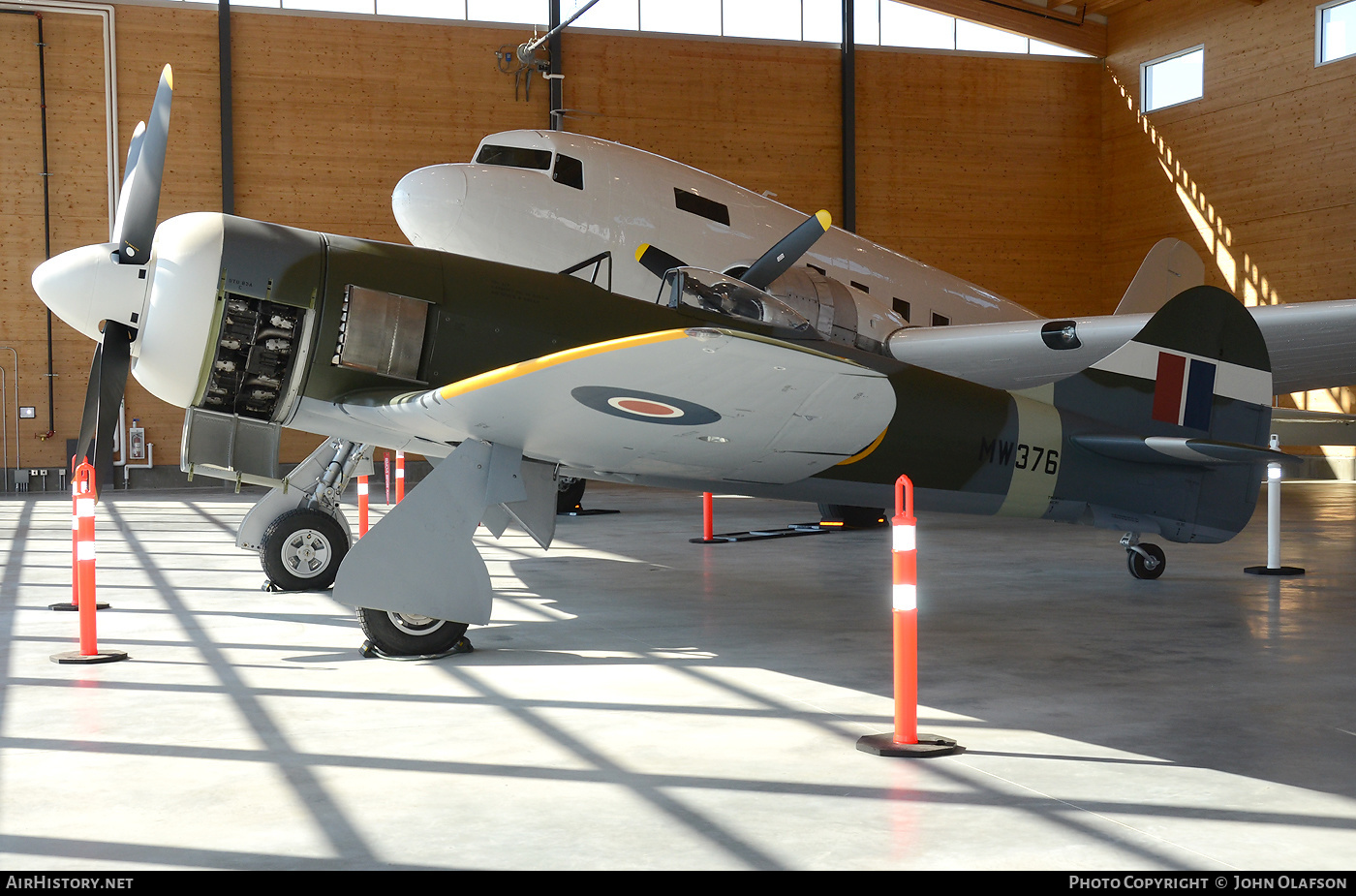 Aircraft Photo of MW376 | Hawker Tempest Mk2 | UK - Air Force | AirHistory.net #496076