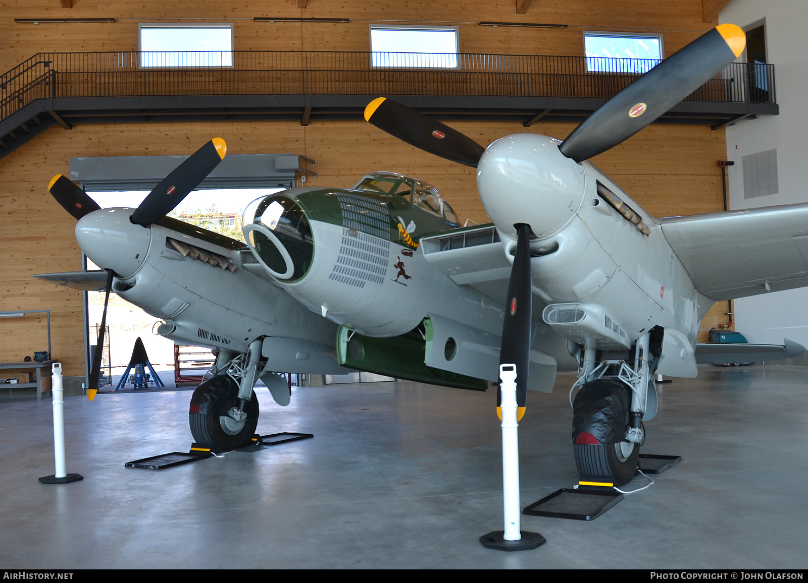 Aircraft Photo of C-FHMJ / VR796 | De Havilland D.H. 98 Mosquito B35 | UK - Air Force | AirHistory.net #496080