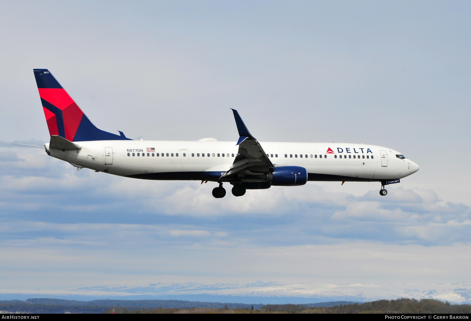 Aircraft Photo of N877DN | Boeing 737-900/ER | Delta Air Lines | AirHistory.net #496113