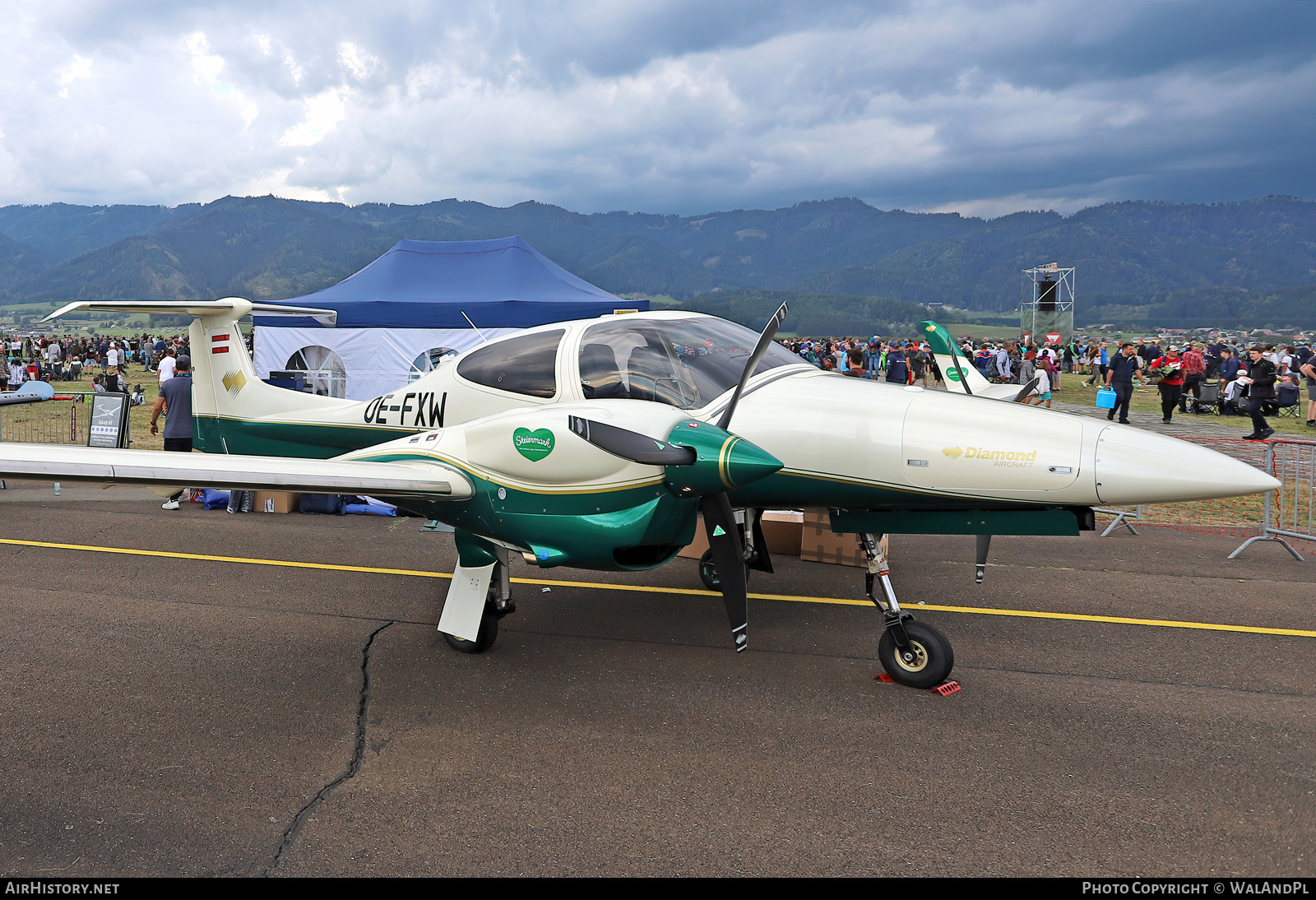 Aircraft Photo of OE-FXW | Diamond DA42 NG Twin Star | AirHistory.net #496142