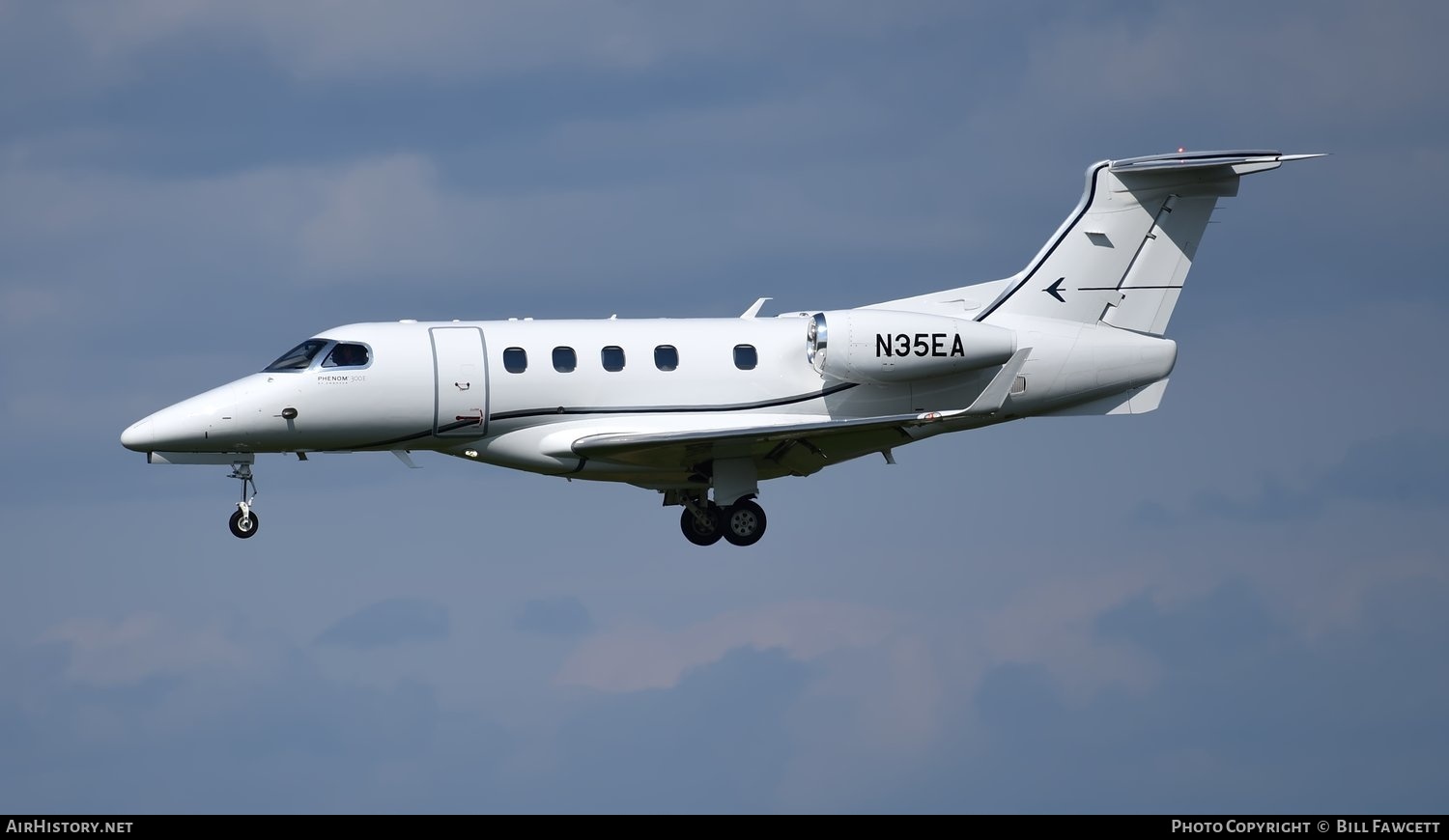 Aircraft Photo of N35EA | Embraer EMB-505 Phenom 300E | AirHistory.net #496191