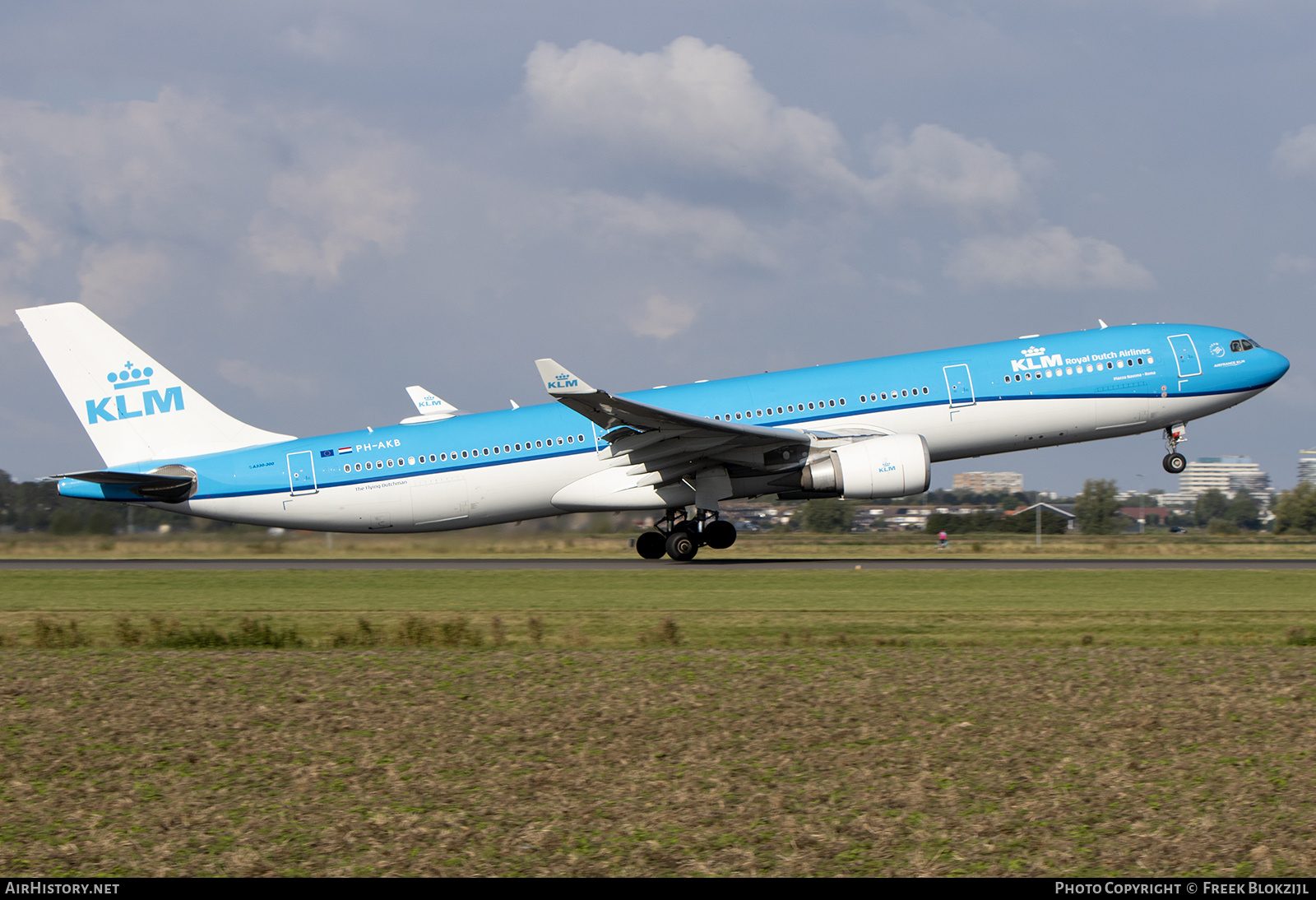 Aircraft Photo of PH-AKB | Airbus A330-303 | KLM - Royal Dutch Airlines | AirHistory.net #496286