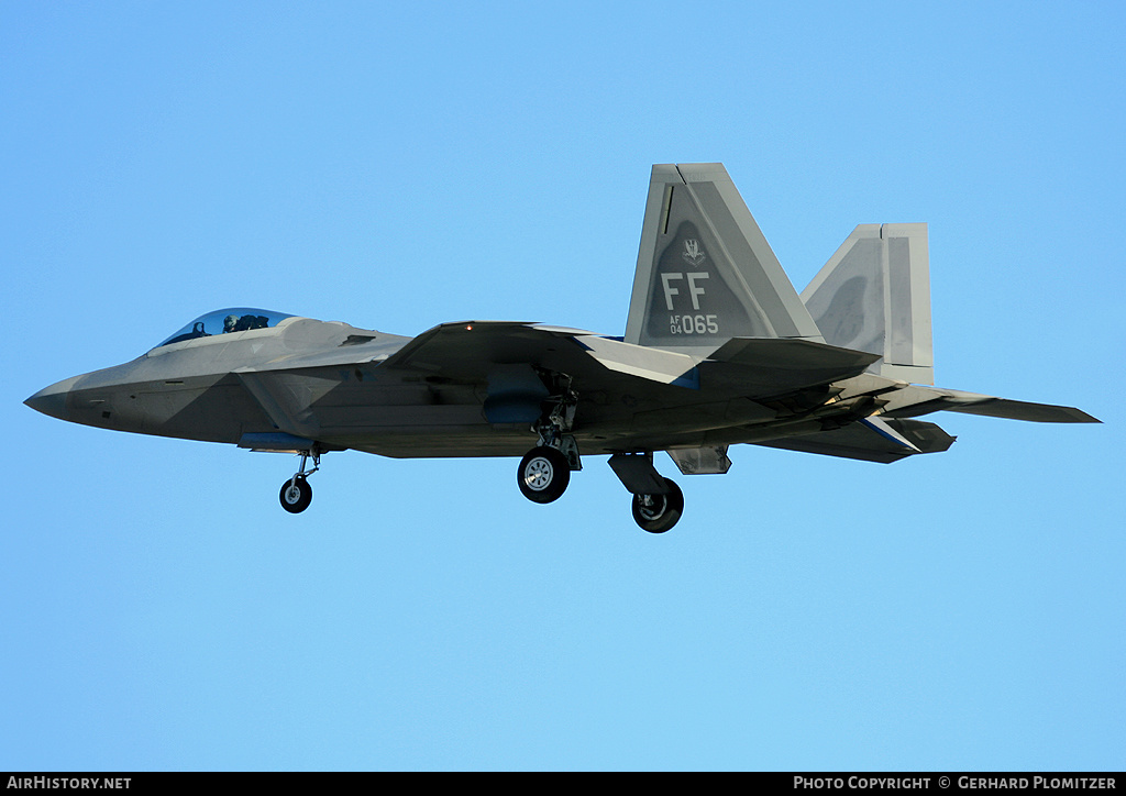 Aircraft Photo of 04-4065 | Lockheed Martin F-22A Raptor | USA - Air Force | AirHistory.net #496385