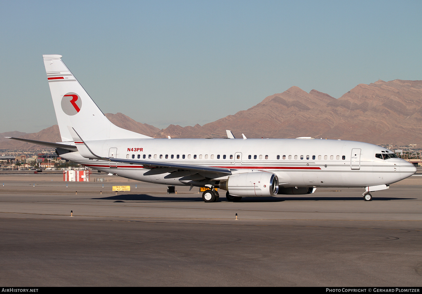 Aircraft Photo of N43PR | Boeing 737-75V BBJ | AirHistory.net #496389