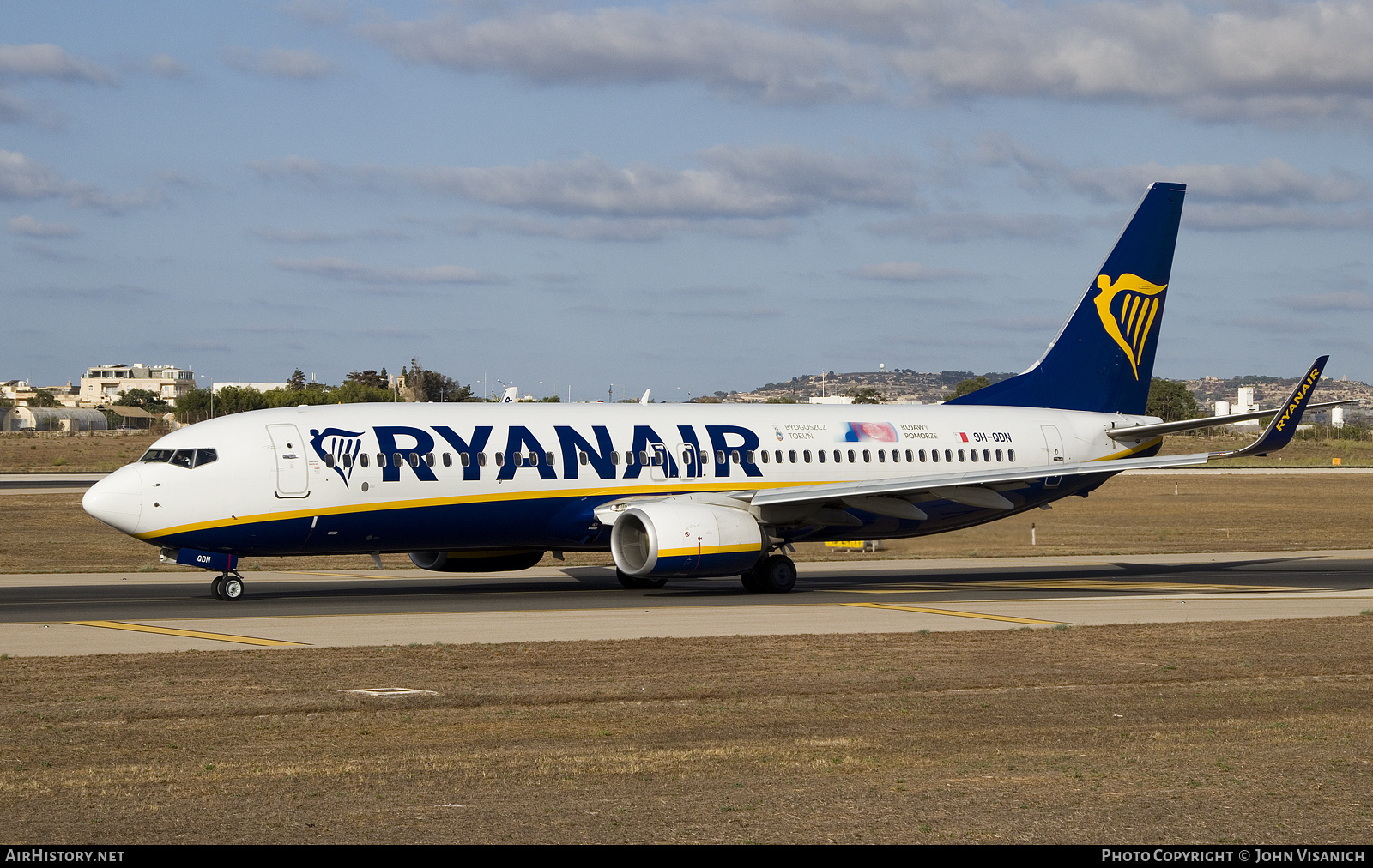 Aircraft Photo of 9H-QDN | Boeing 737-800 | Ryanair | AirHistory.net #496417