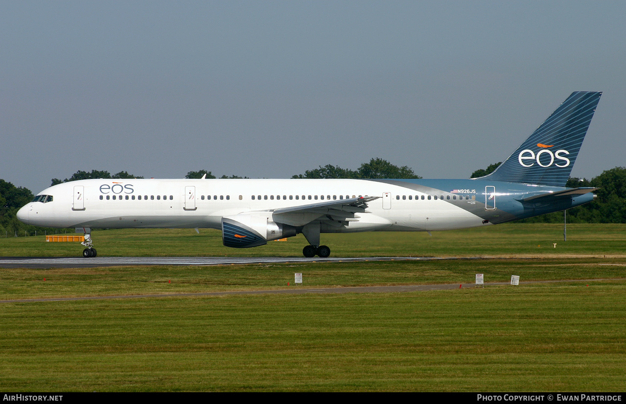 Aircraft Photo of N926JS | Boeing 757-2Q8 | Eos Airlines | AirHistory.net #496454