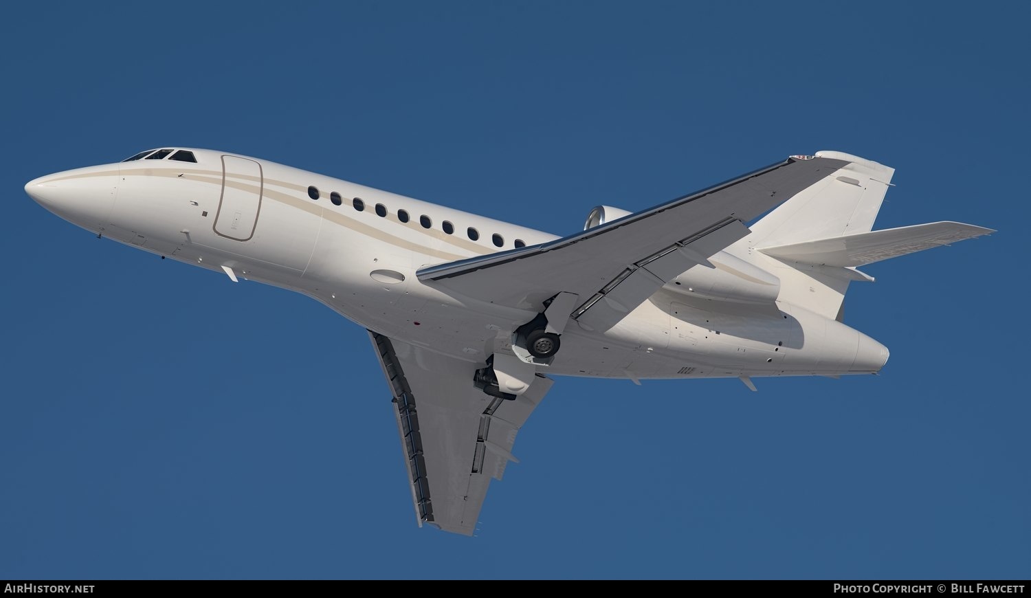 Aircraft Photo of C-FJOI | Dassault Falcon 900EX | AirHistory.net #496508
