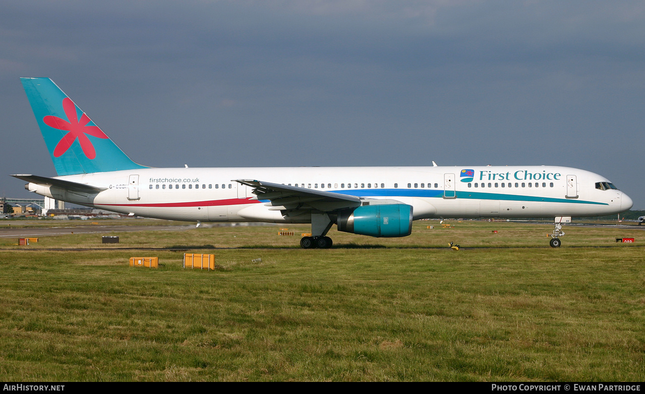 Aircraft Photo of G-OOBH | Boeing 757-236 | First Choice Airways | AirHistory.net #496548