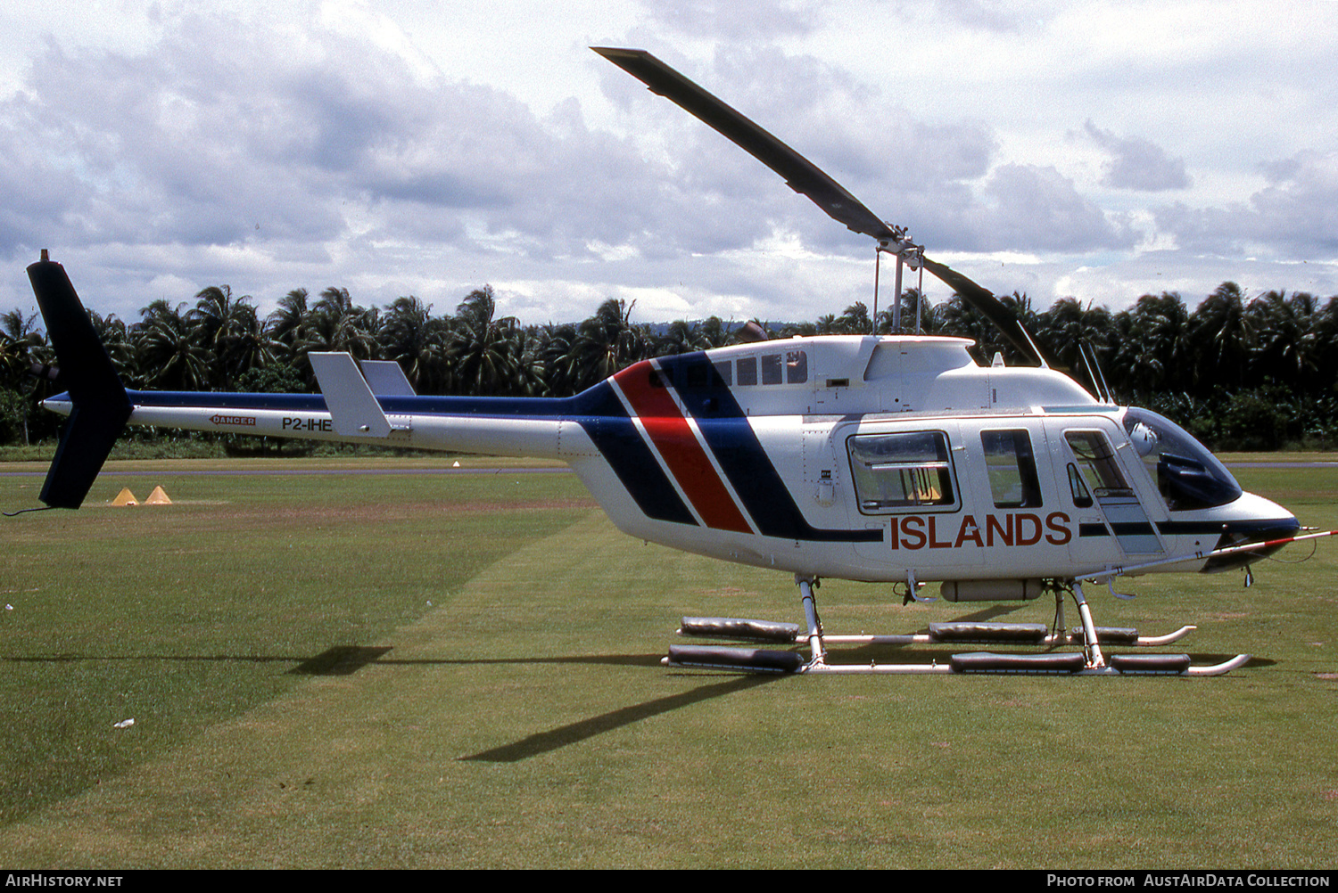Aircraft Photo of P2-IHE | Bell 206L-3 LongRanger III | Islands Aviation | AirHistory.net #496657
