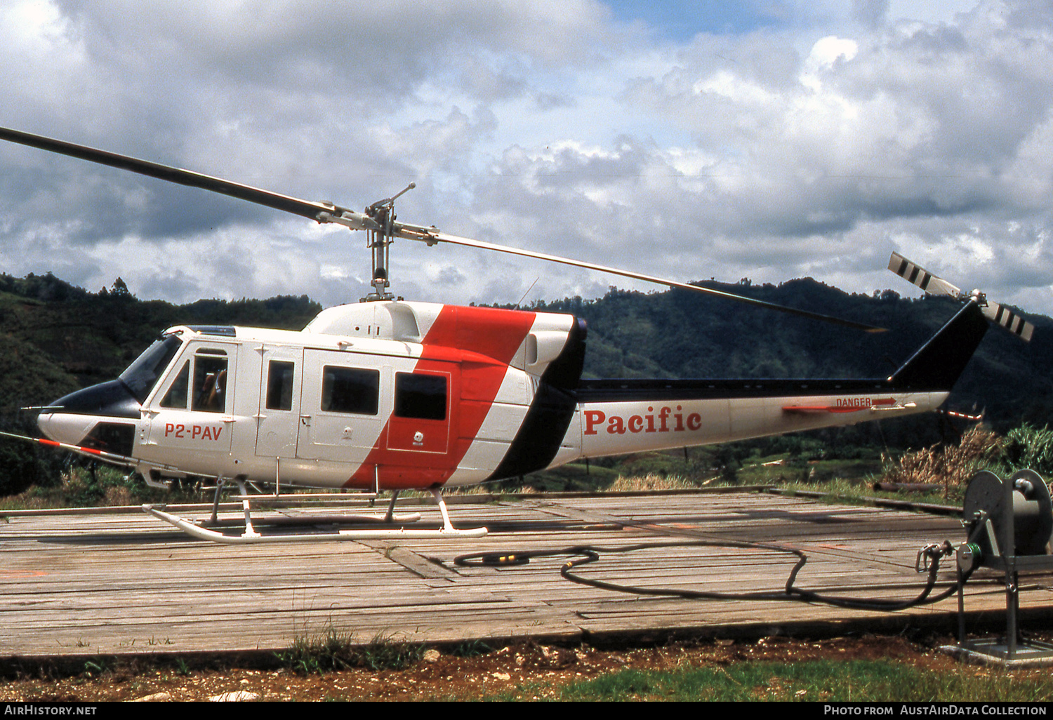 Aircraft Photo of P2-PAV | Bell 212 Twin Two-Twelve | Pacific Helicopters | AirHistory.net #496659