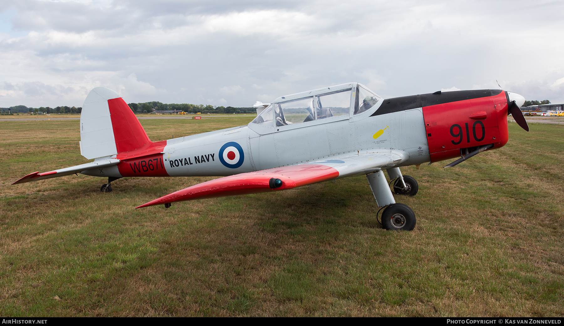 Aircraft Photo of G-BWTG / WB671 | De Havilland DHC-1 Chipmunk Mk22 | UK - Navy | AirHistory.net #496869