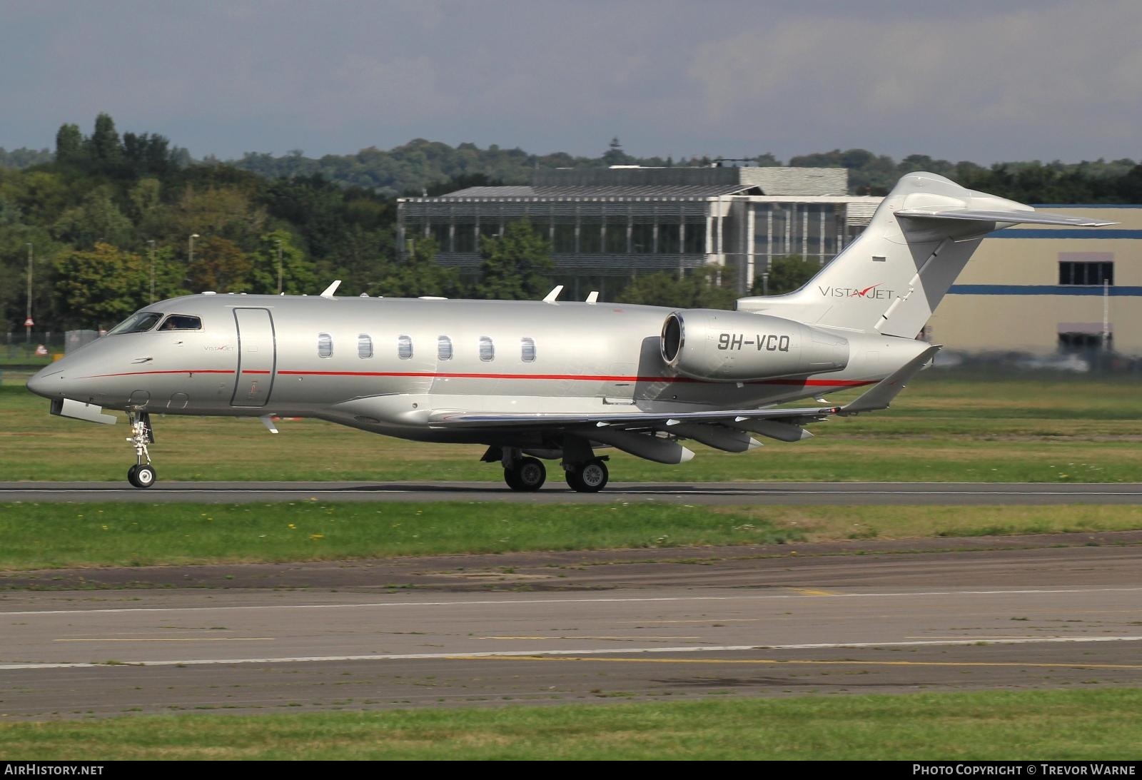 Aircraft Photo of 9H-VCQ | Bombardier Challenger 350 (BD-100-1A10) | VistaJet | AirHistory.net #496920