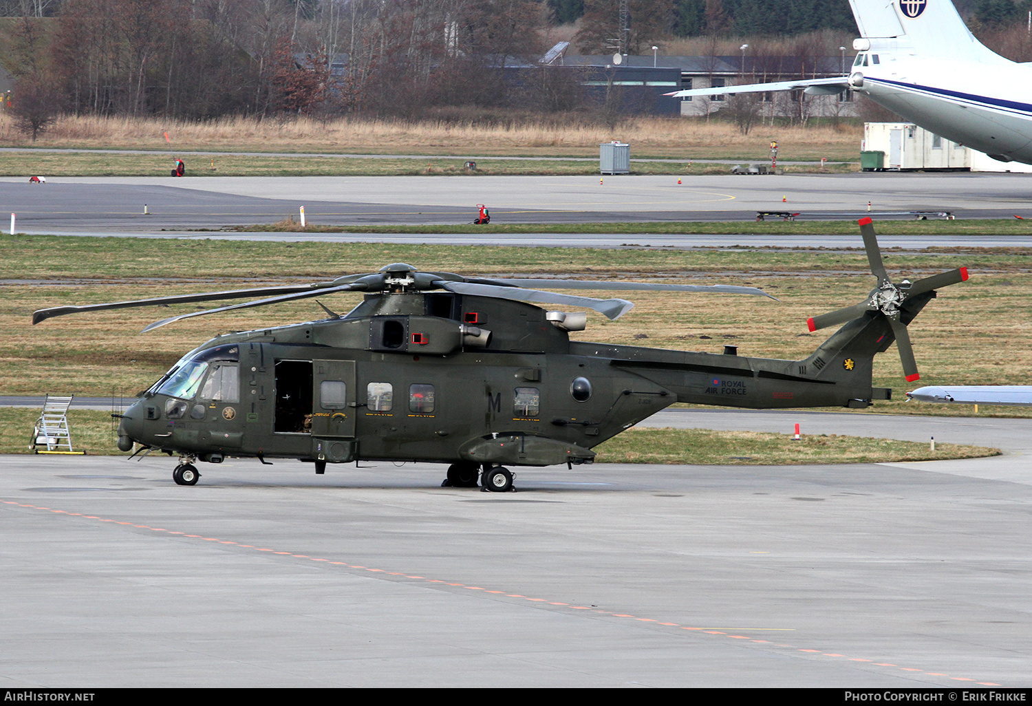 Aircraft Photo of ZJ128 | EHI EH101-411 Merlin HC3 | UK - Air Force | AirHistory.net #496955