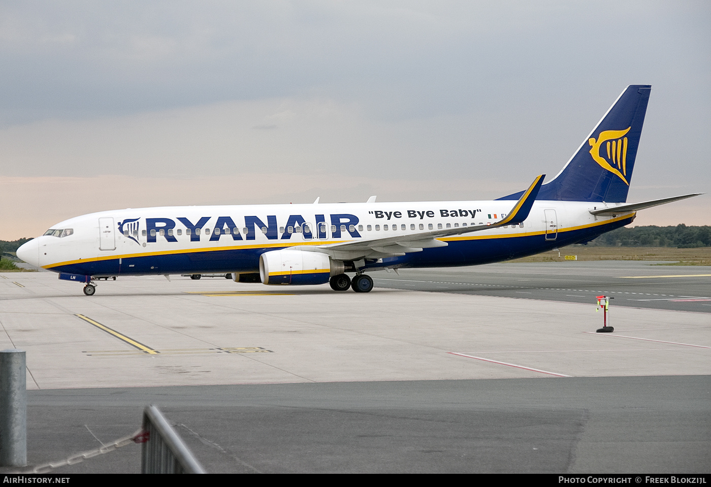 Aircraft Photo of EI-DLN | Boeing 737-8AS | Ryanair | AirHistory.net #497067