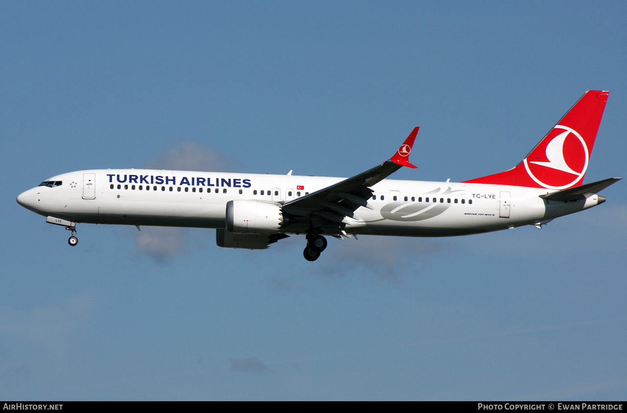 Aircraft Photo of TC-LYE | Boeing 737-9 Max 9 | Turkish Airlines | AirHistory.net #497120