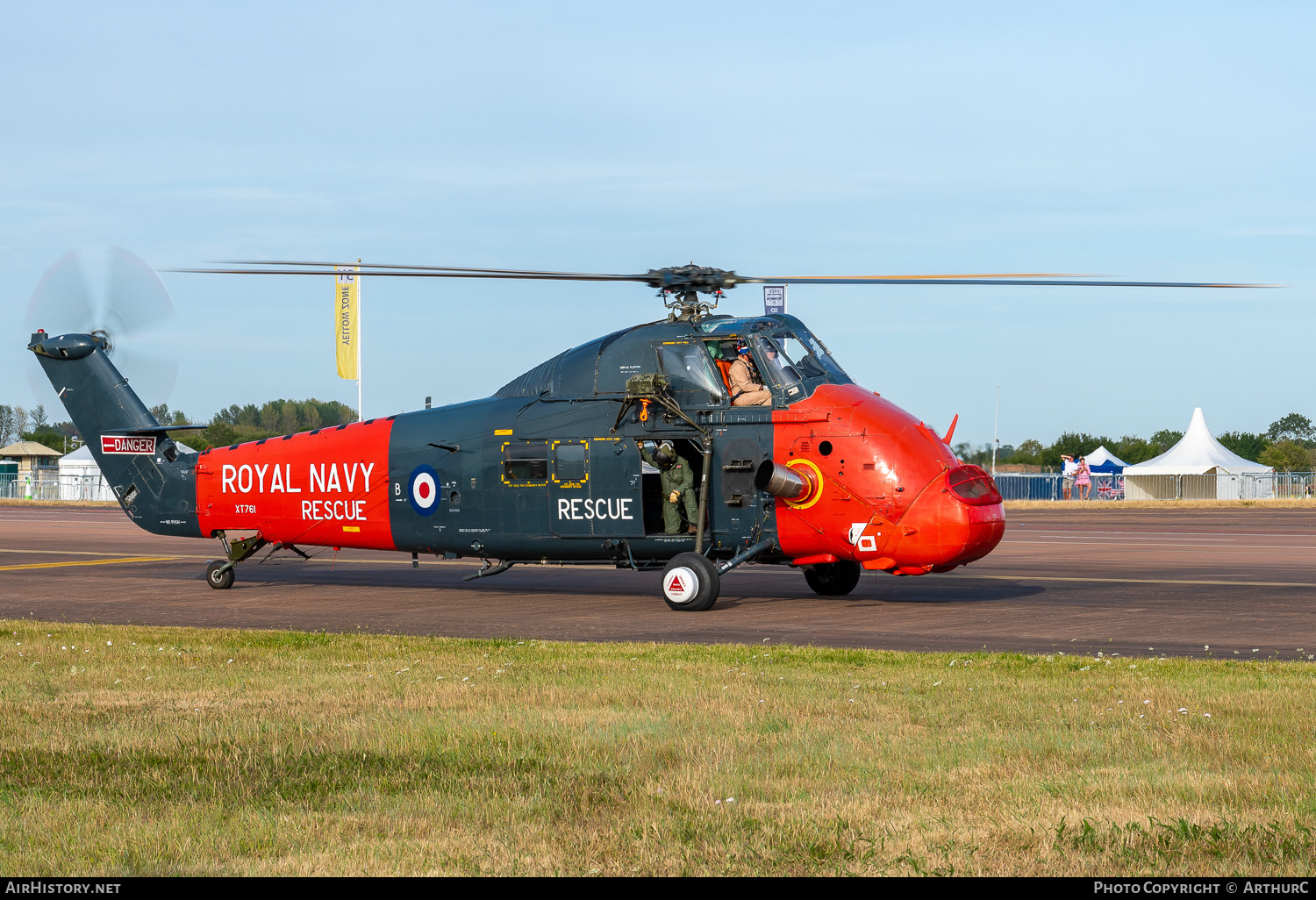 Aircraft Photo of G-WSEX / XT761 | Westland WS-58 Wessex HU.5 | UK - Navy | AirHistory.net #497164