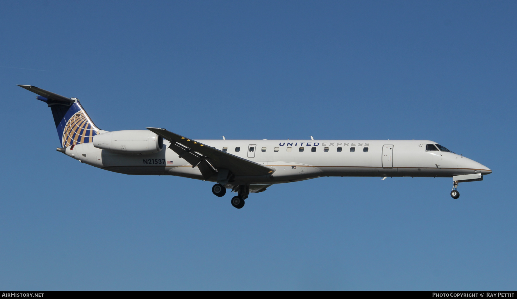 Aircraft Photo of N21537 | Embraer ERJ-145LR (EMB-145LR) | United Express | AirHistory.net #497201