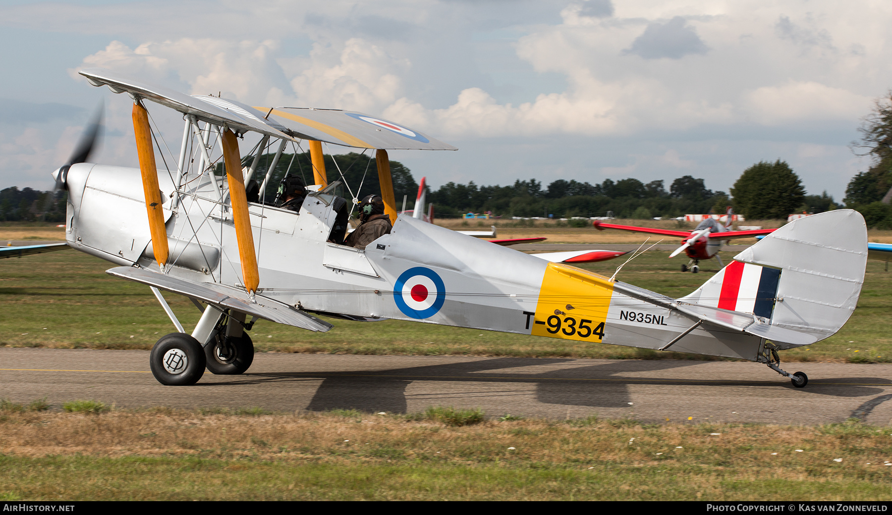 Aircraft Photo of N935NL / T-9354 | De Havilland D.H. 82A Tiger Moth II | UK - Air Force | AirHistory.net #497298