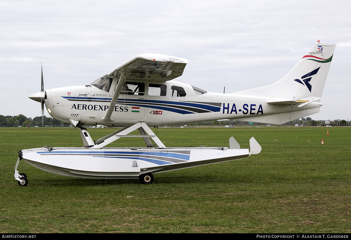 Aircraft Photo of HA-SEA | Cessna U206F Stationair | Aeroexpress | AirHistory.net #497304