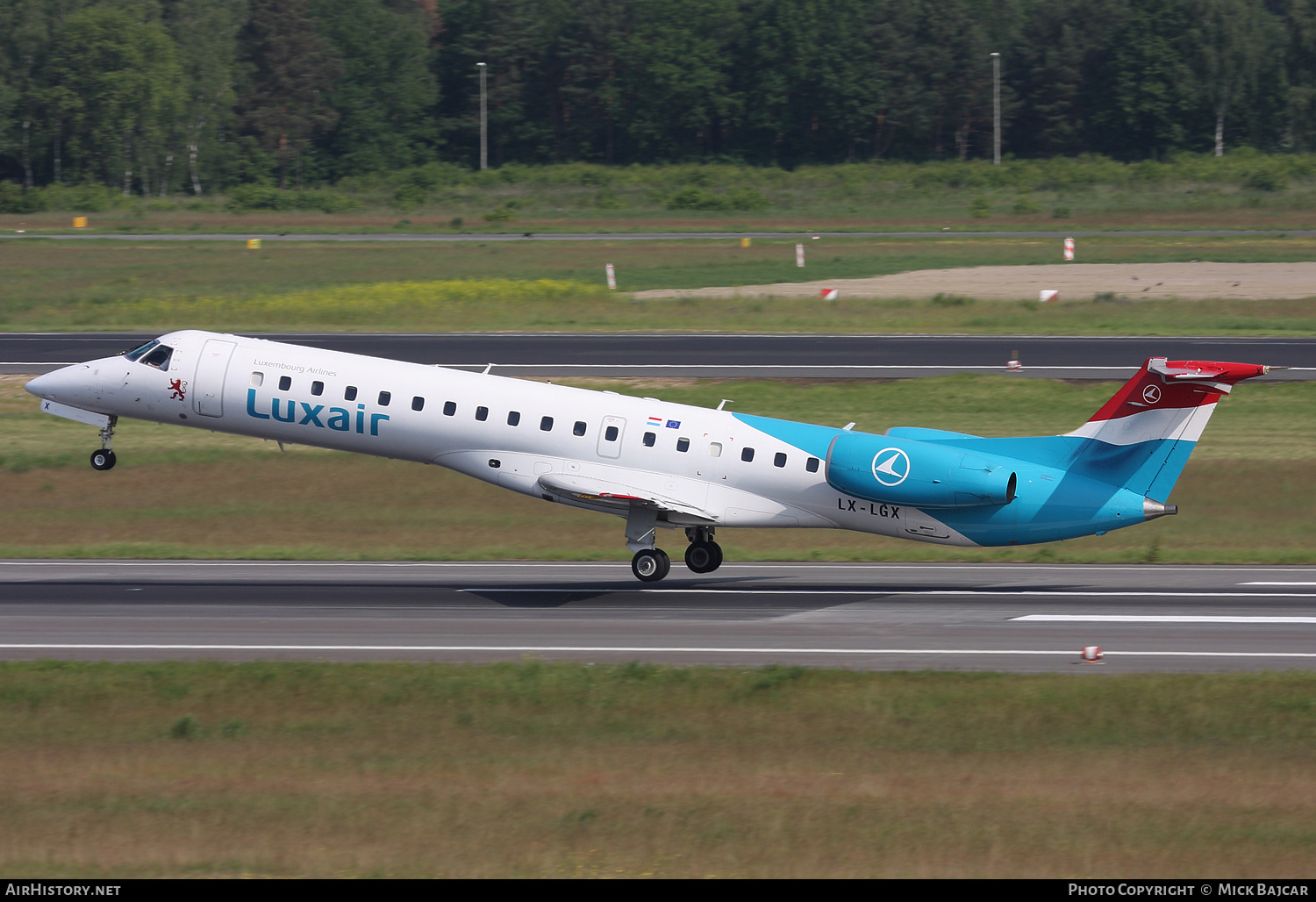 Aircraft Photo of LX-LGX | Embraer ERJ-145LU (EMB-145LU) | Luxair | AirHistory.net #497311