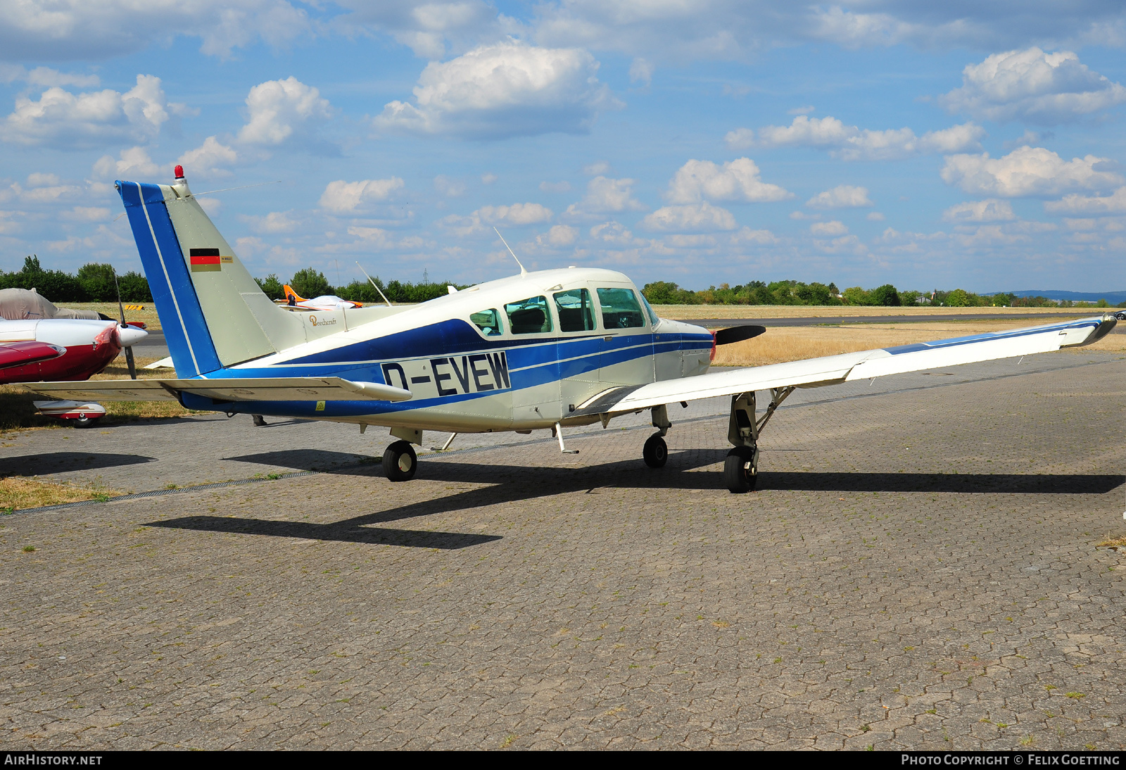 Aircraft Photo of D-EVEW | Beech C24R Sierra | AirHistory.net #497347
