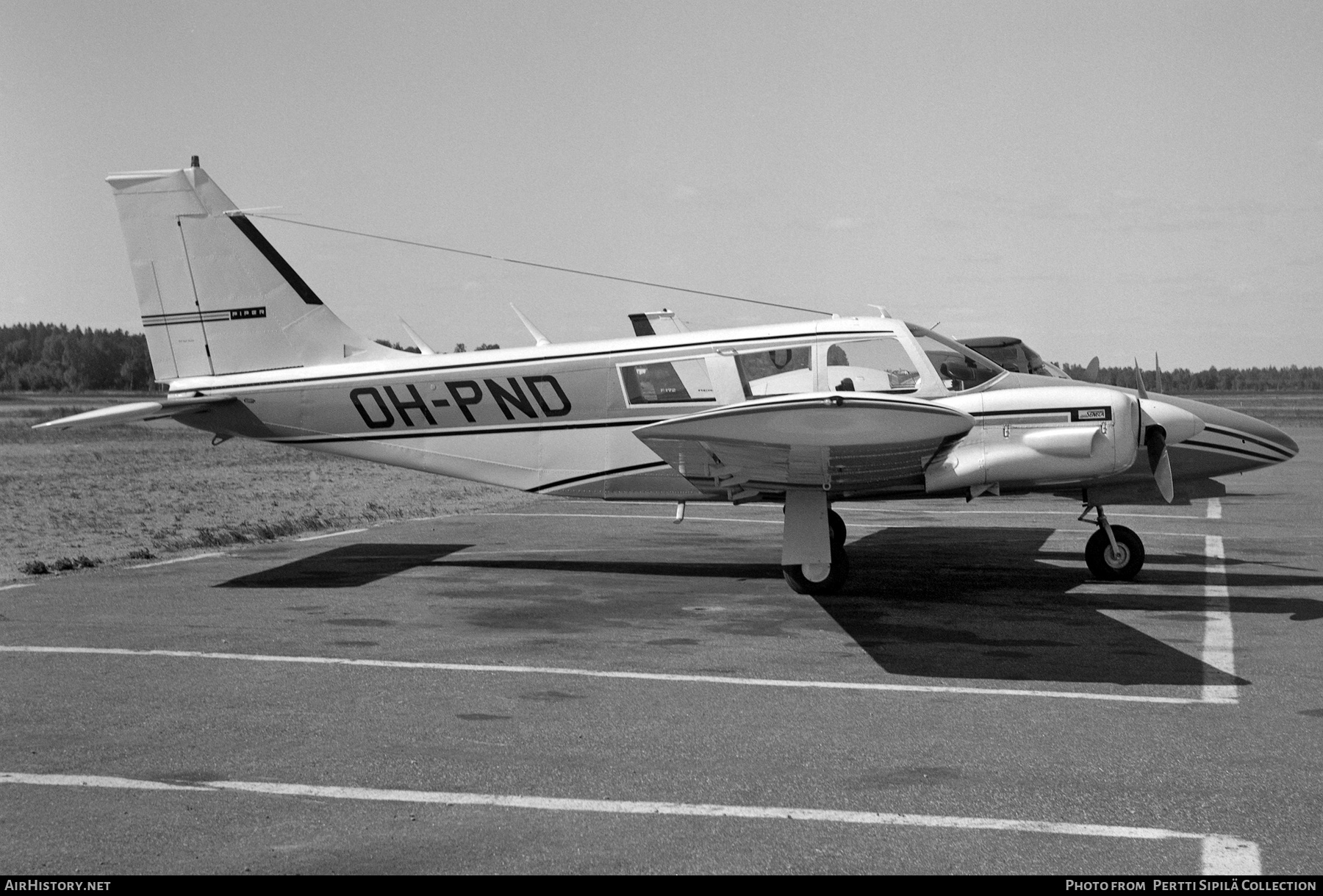 Aircraft Photo of OH-PND | Piper PA-34-200 Seneca | AirHistory.net #497529