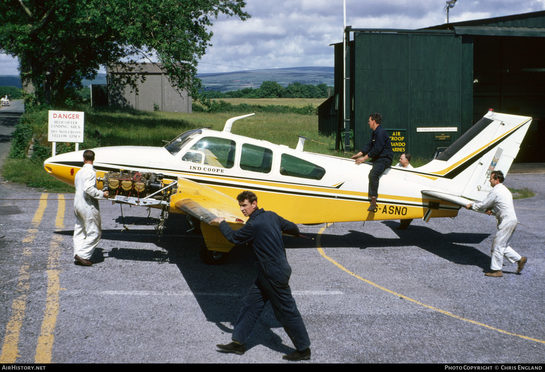 Aircraft Photo of G-ASNO | Beech 95-B55 Baron | AirHistory.net #497637