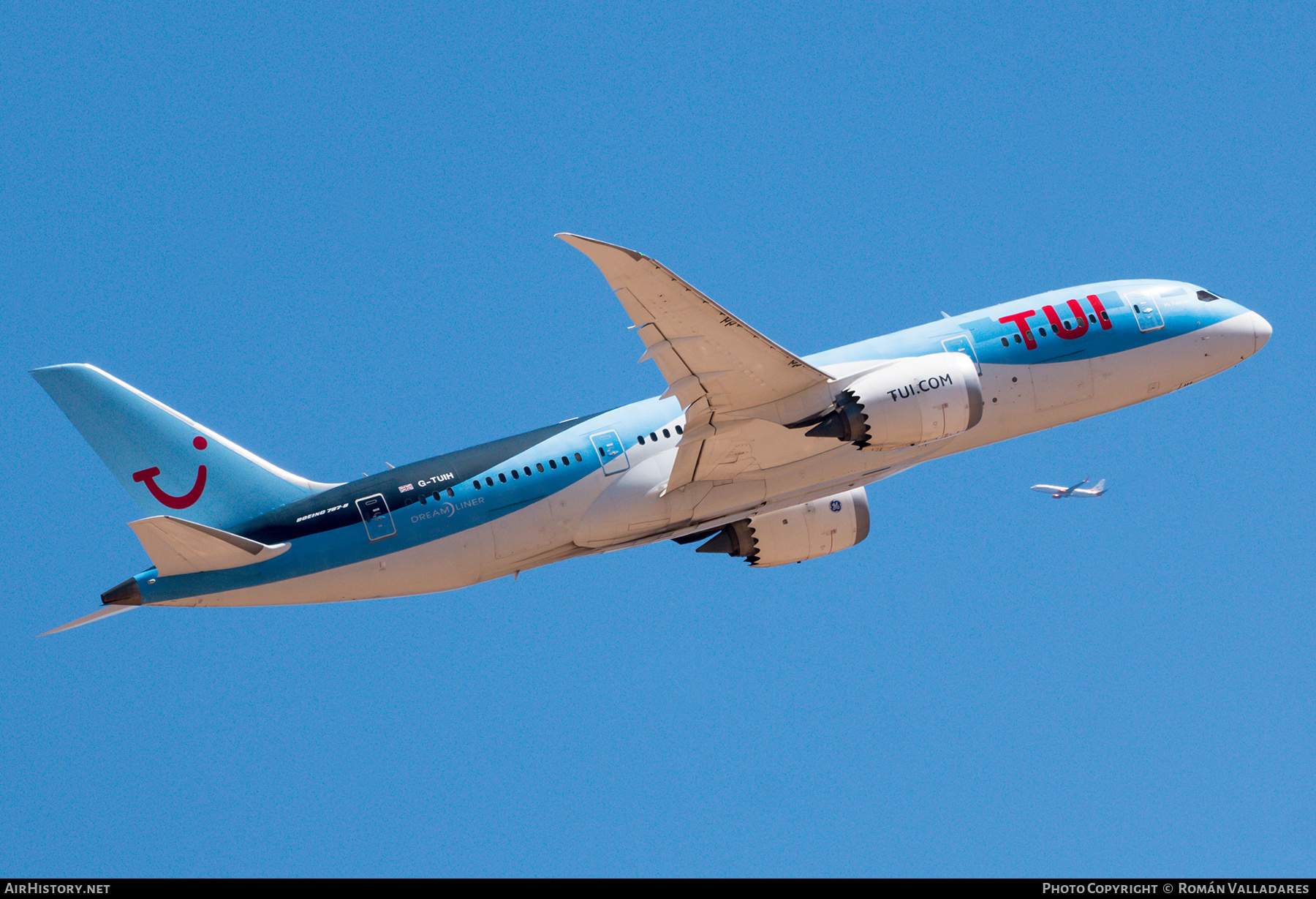 Aircraft Photo of G-TUIH | Boeing 787-8 Dreamliner | TUI | AirHistory.net #497757