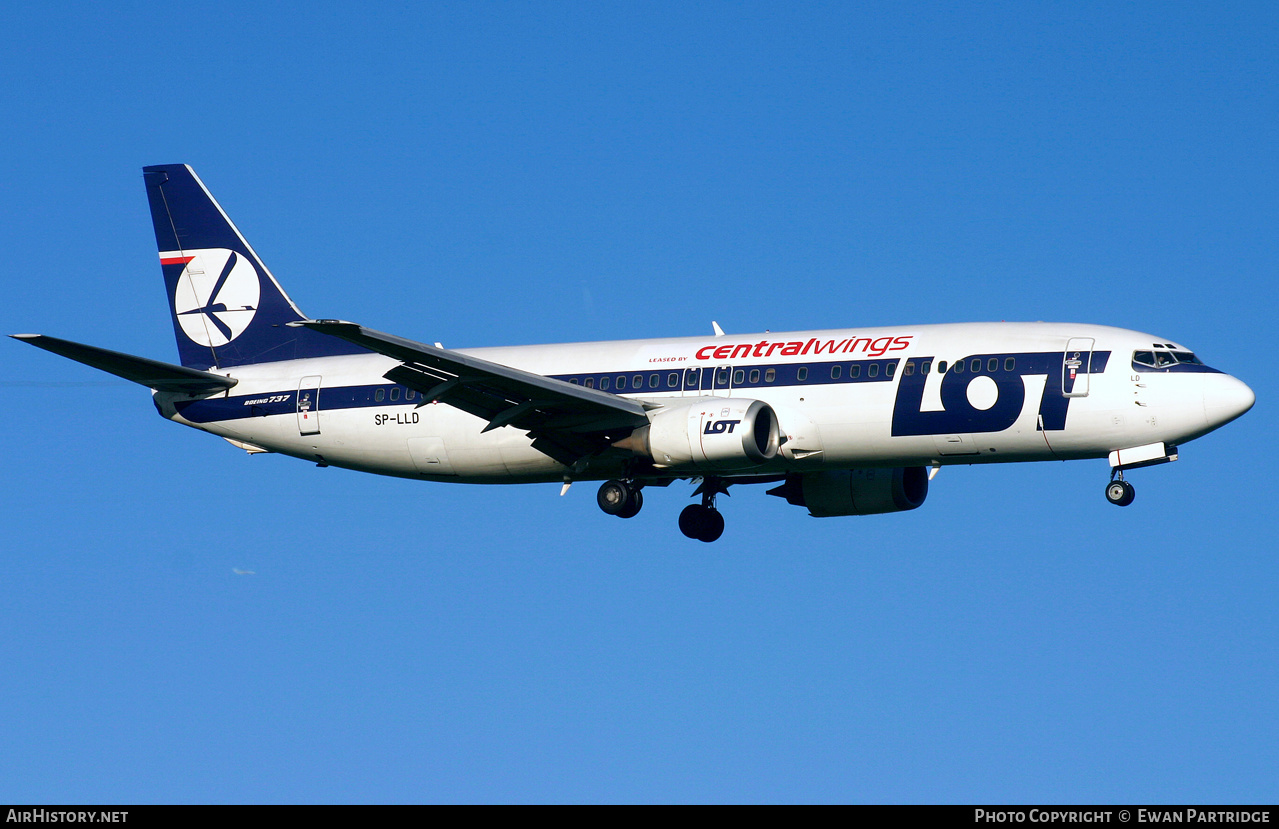 Aircraft Photo of SP-LLD | Boeing 737-45D | Centralwings | Polskie Linie Lotnicze - LOT | AirHistory.net #497835