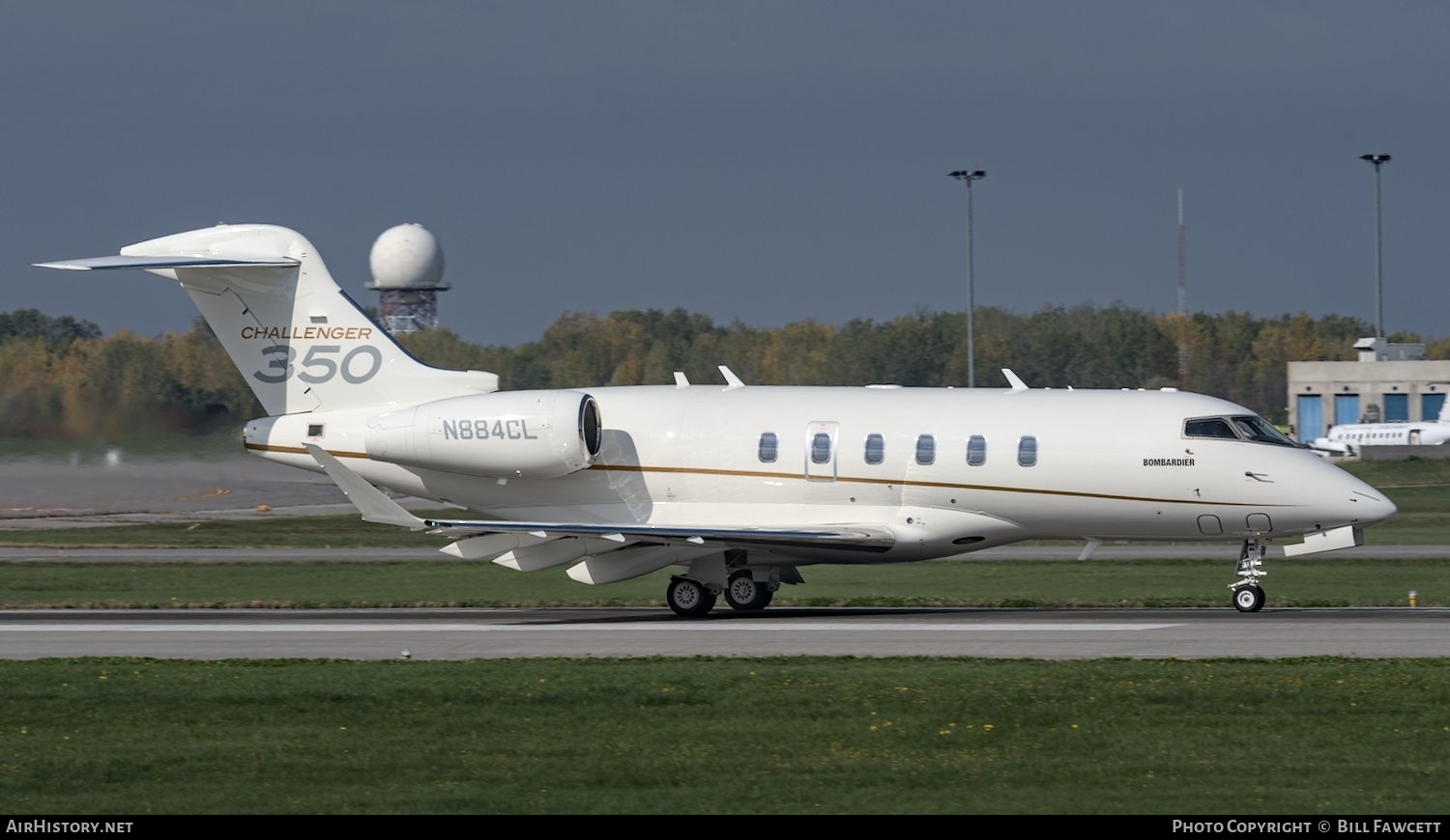 Aircraft Photo of N884CL | Bombardier Challenger 350 (BD-100-1A10) | Bombardier | AirHistory.net #497850