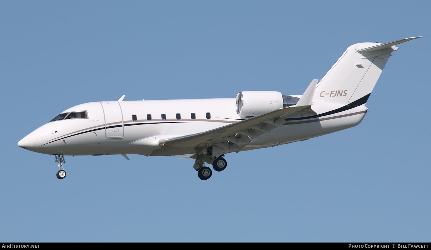 Aircraft Photo of C-FJNS | Bombardier Challenger 604 (CL-600-2B16) | AirHistory.net #497866