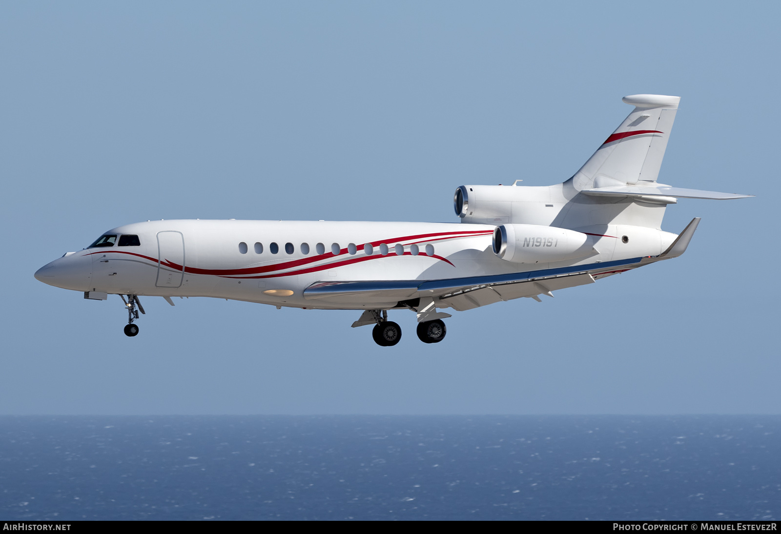 Aircraft Photo of N191ST | Dassault Falcon 7X | AirHistory.net #497895