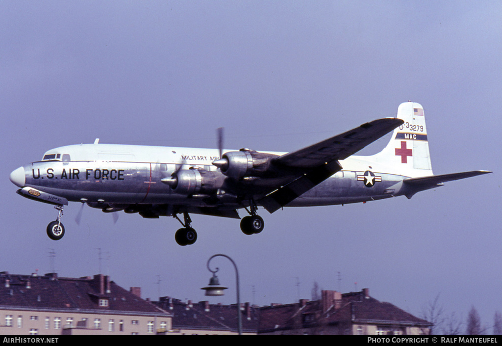 Aircraft Photo of 53-3279 / 0-33279 | Douglas C-118A Liftmaster | USA - Air Force | AirHistory.net #497940