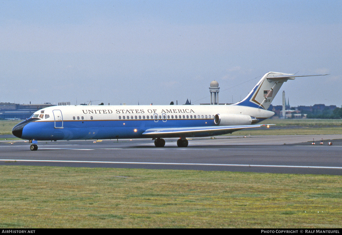 Aircraft Photo of 71-0876 | McDonnell Douglas C-9A Nightingale (DC-9-32CF) | USA - Air Force | AirHistory.net #497955