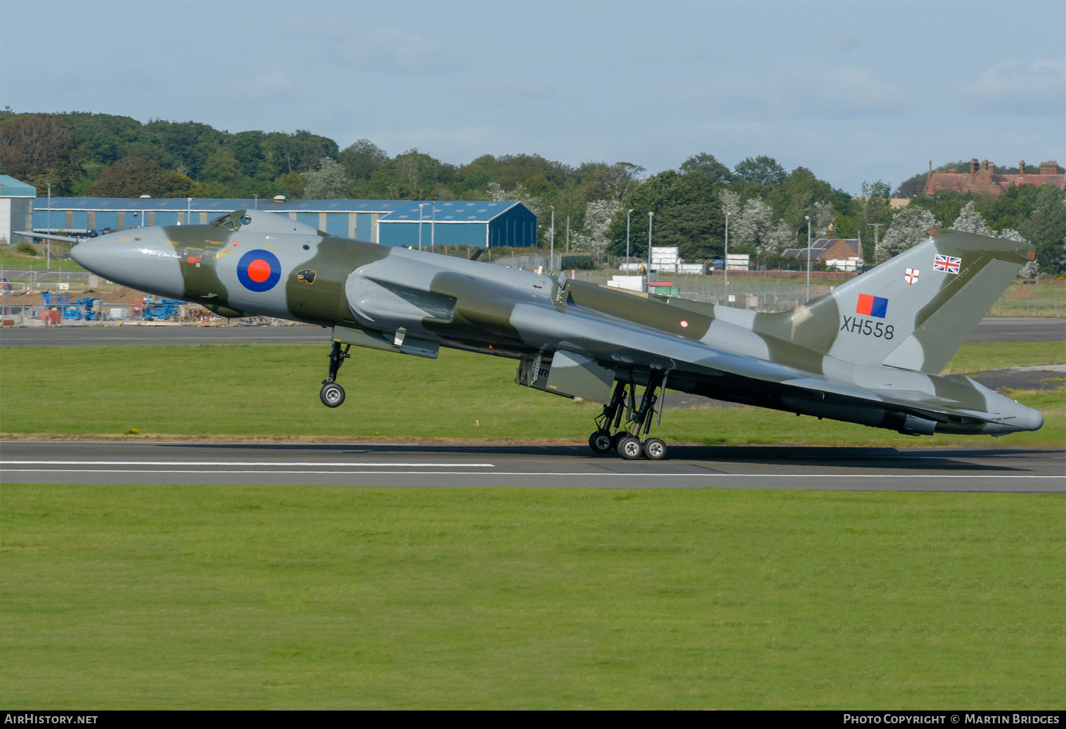 Aircraft Photo of G-VLCN / XH558 | Avro 698 Vulcan B.2 | UK - Air Force | AirHistory.net #497989