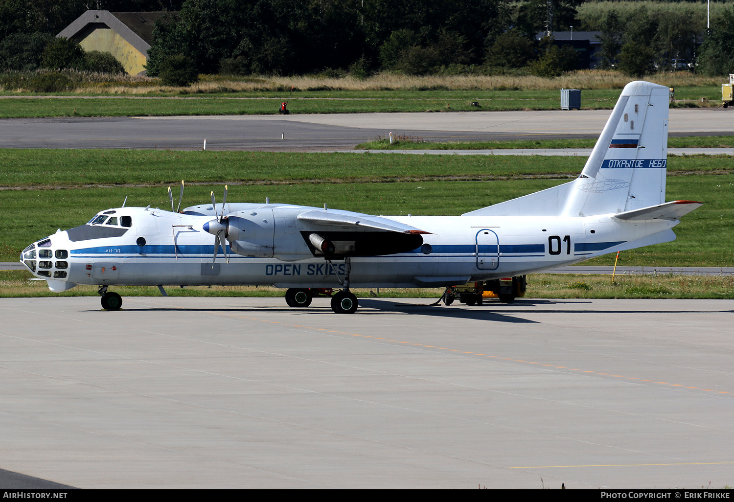 Aircraft Photo of 01 black | Antonov An-30B | Russia - Air Force | AirHistory.net #498065