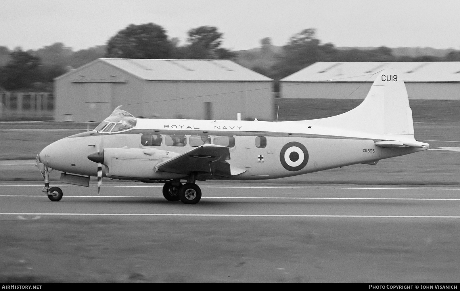 Aircraft Photo of G-SDEV / XK895 | De Havilland D.H. 104 Sea Devon C20 | UK - Navy | AirHistory.net #498080