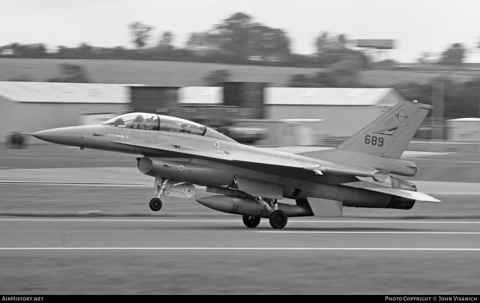 Aircraft Photo of 689 | General Dynamics F-16B Fighting Falcon | Norway - Air Force | AirHistory.net #498094