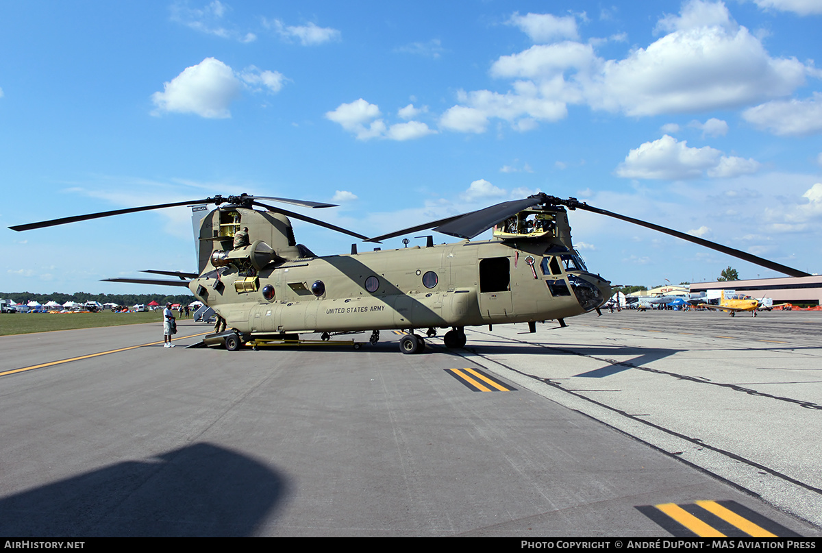 Aircraft Photo of 10-8813 / 10-08813 | Boeing CH-47F Chinook (414) | USA - Army | AirHistory.net #498275