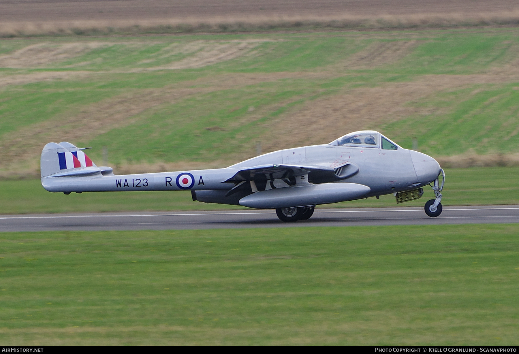 Aircraft Photo of LN-DHY / WA123 | De Havilland D.H. 100 Vampire FB6 | UK - Air Force | AirHistory.net #498316