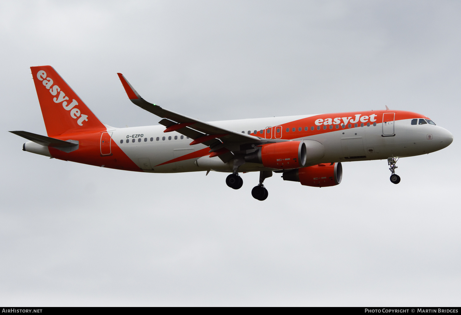 Aircraft Photo of G-EZPD | Airbus A320-214 | EasyJet | AirHistory.net #498347