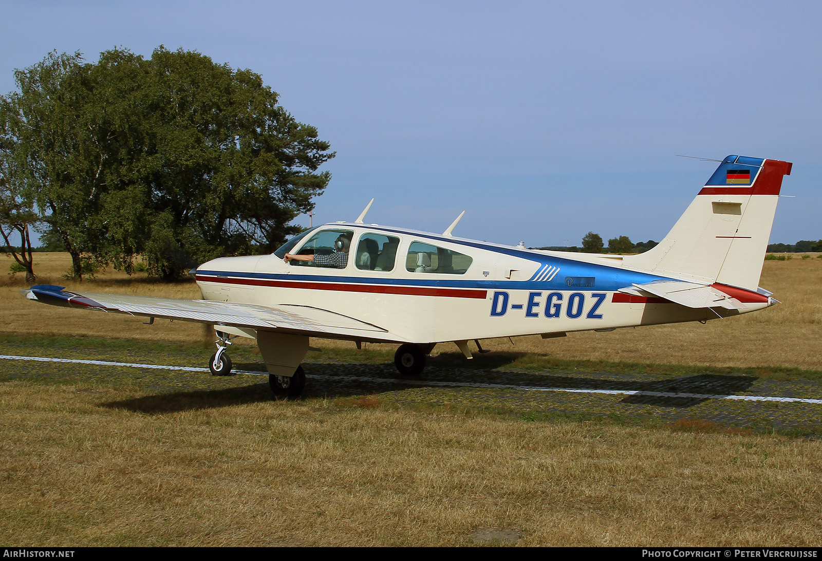 Aircraft Photo of D-EGOZ | Beech F33A Bonanza | AirHistory.net #498435