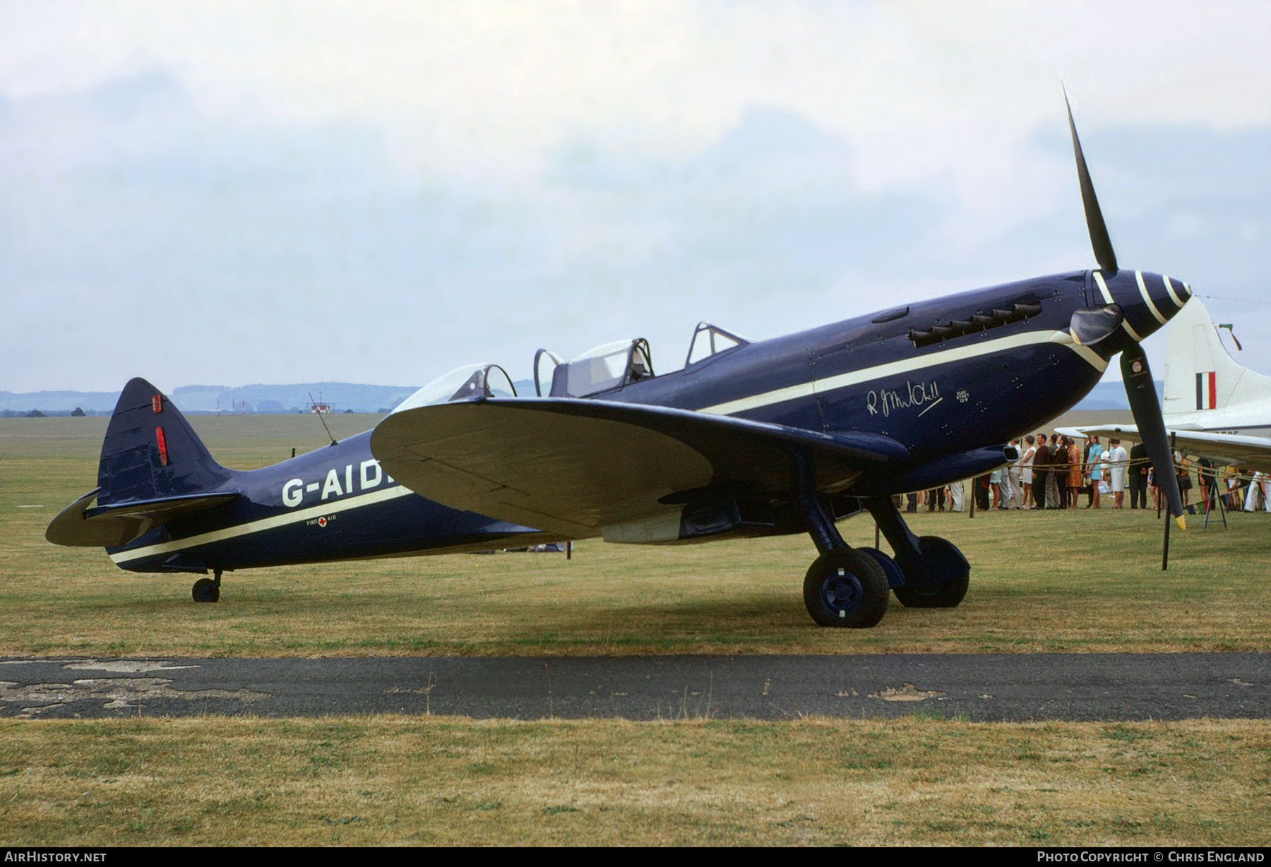 Aircraft Photo of G-AIDN | Supermarine 502 Spitfire T8 | AirHistory.net #498510