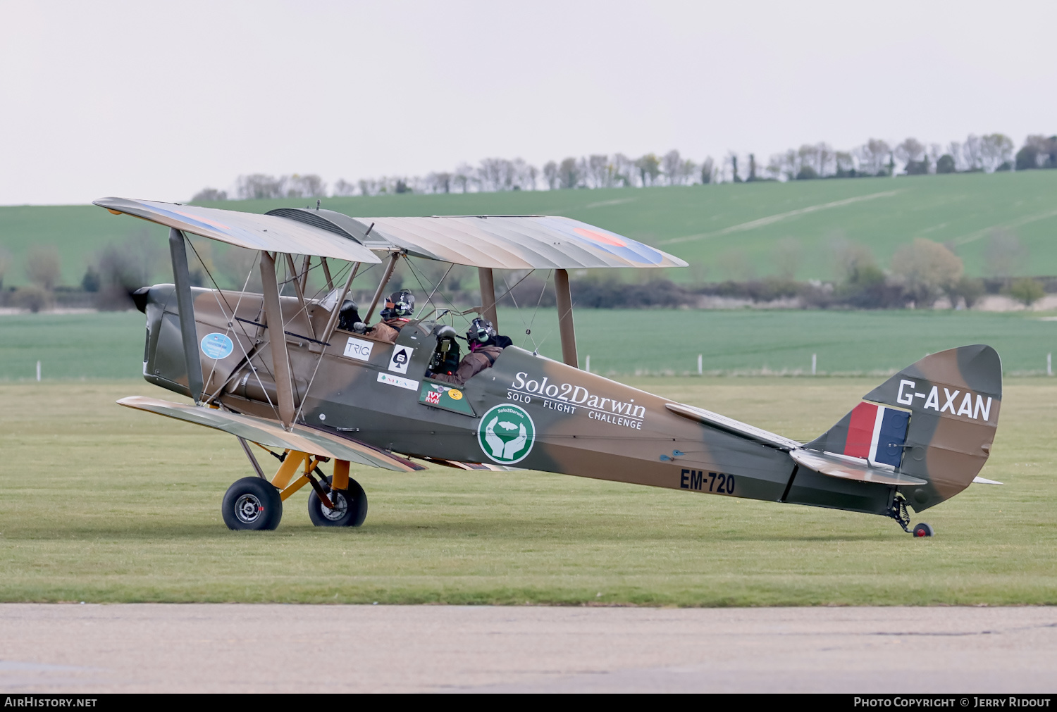 Aircraft Photo of G-AXAN / EM720 | De Havilland D.H. 82A Tiger Moth II | UK - Air Force | AirHistory.net #498638